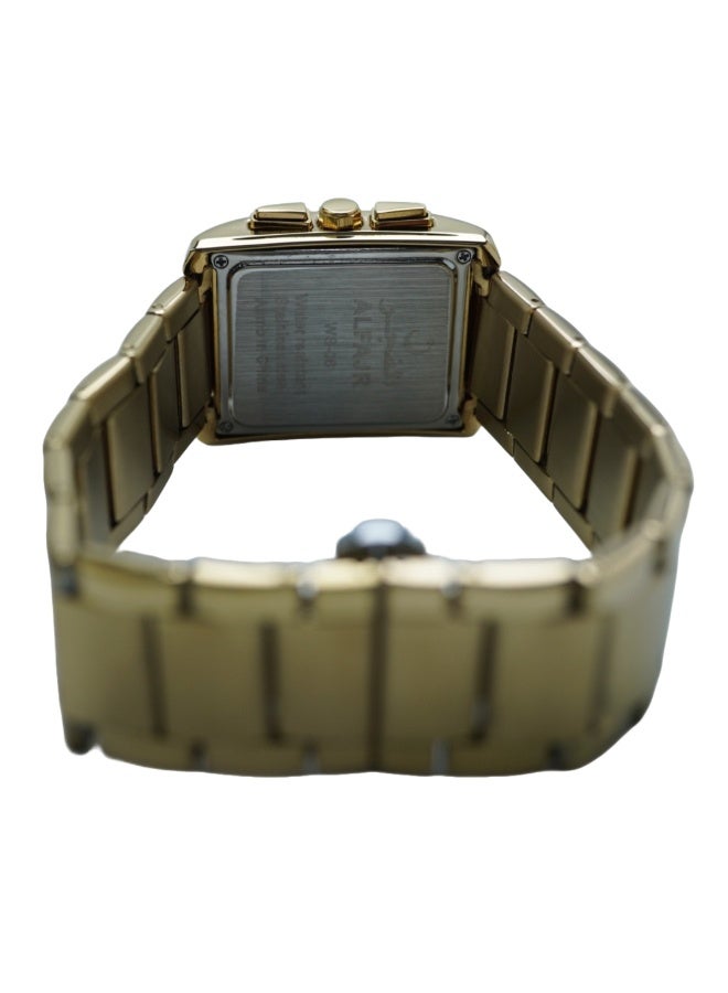 ساعة رقمية للرجال من الفولاذ المقاوم للصدأ بمينا مربعة وحزام ذهبي اللون بتصميم بسيط وعصري وأنيق WS-06GW - Image 2